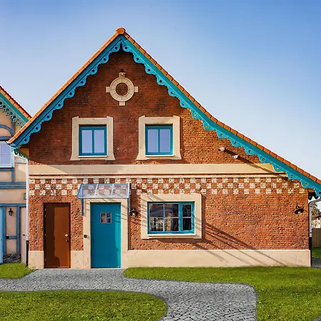 Plopsaland Village *