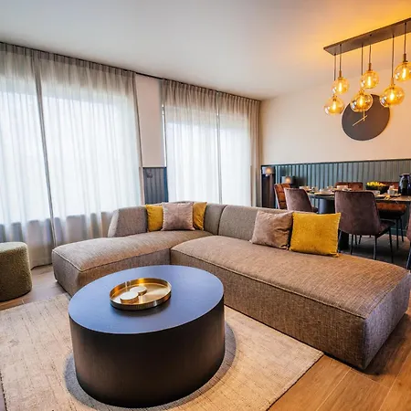 Дом отдыха Plopsaland Village *