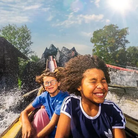 Plopsaland Village דה פאן