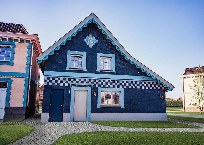 Plopsaland Village *